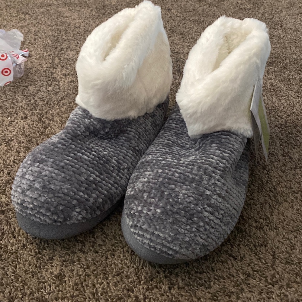 Ultraideas  fleece collar slippers